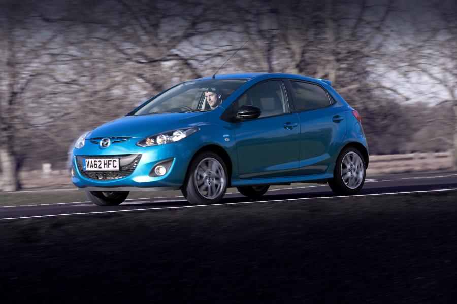  Mazda2 Venture Edition 2013 года  (UK) (фото 19 из 19)